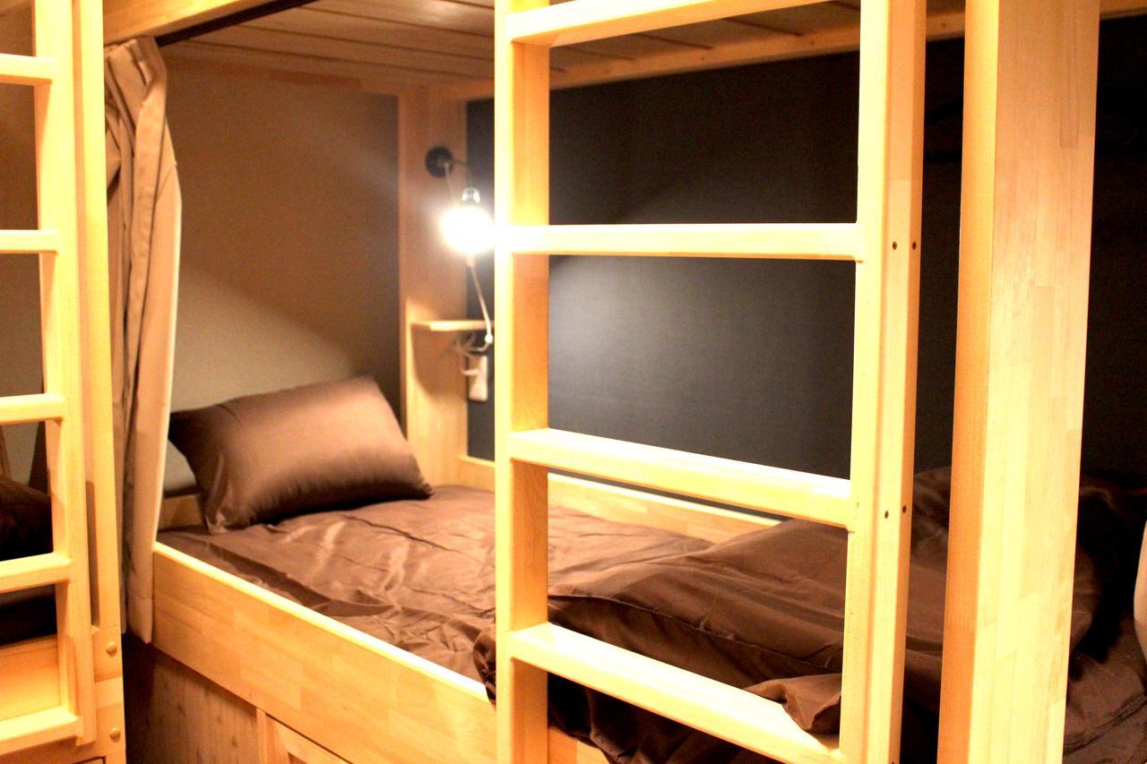 Funtoco Backpackers Namba Hostel Osaka Exterior photo