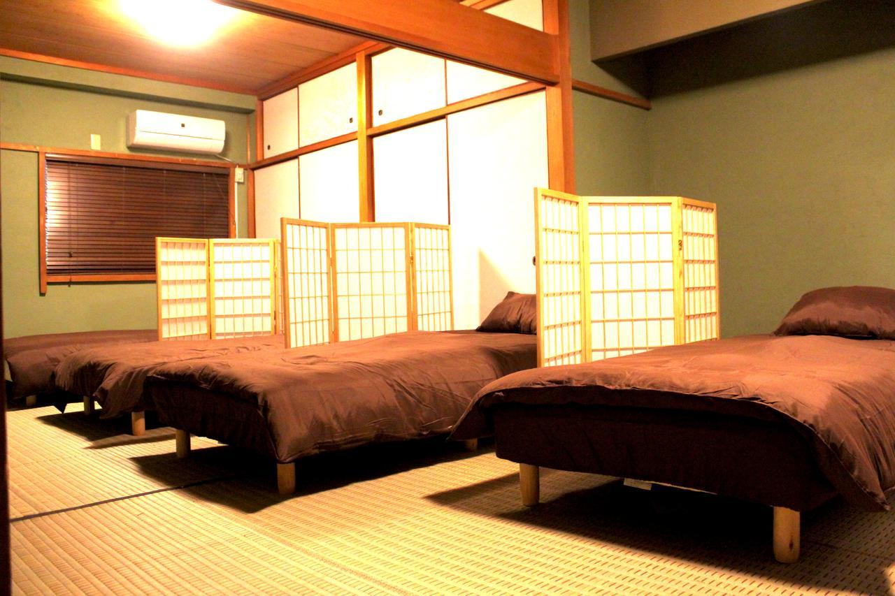 Funtoco Backpackers Namba Hostel Osaka Exterior photo